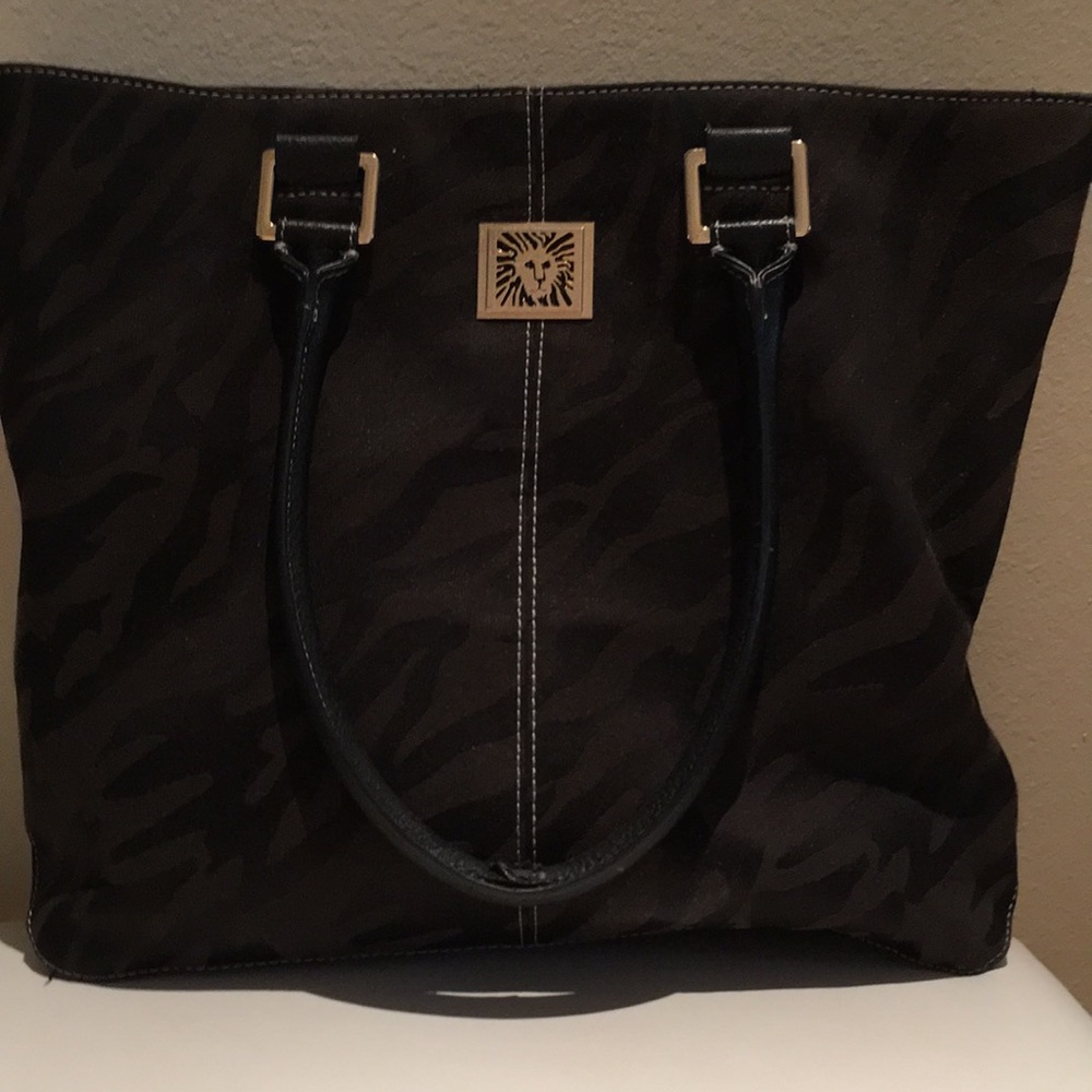 Handbag